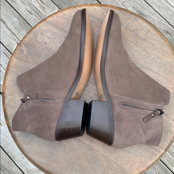 Thursday Boot Co. Suede Downtown Ankle Boot Sz 8.5 - Picture 6 of 10